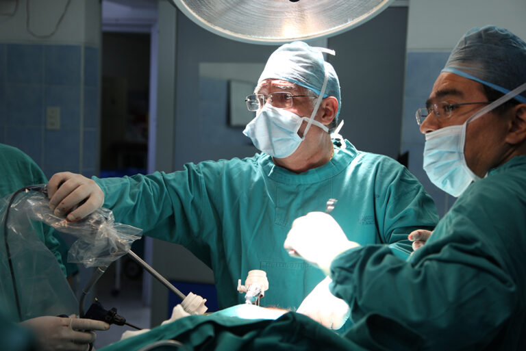 Clínica de la Hernia Clínica de la hernia Clínica de la Hernia Clínica de la hernia